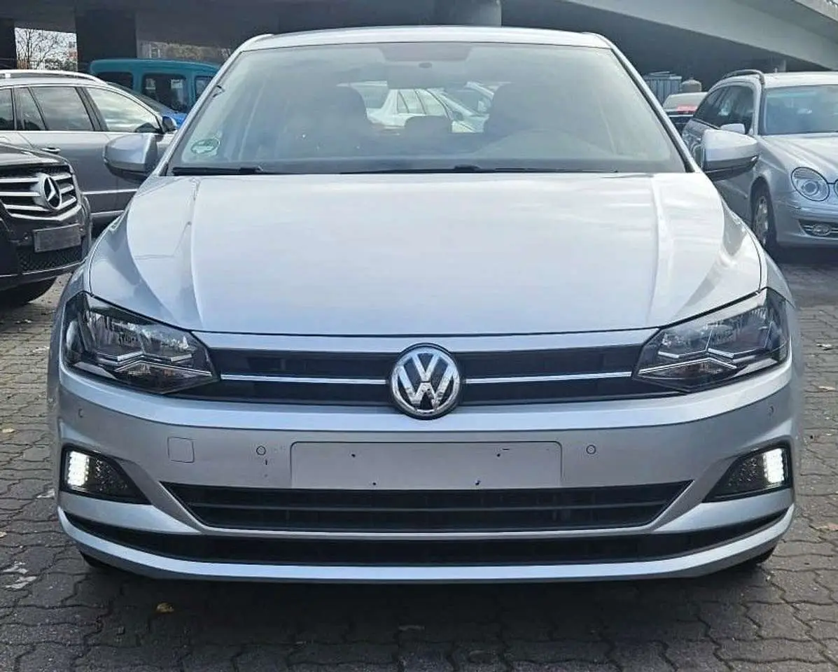 Photo 1 : Volkswagen Polo 2020 Diesel