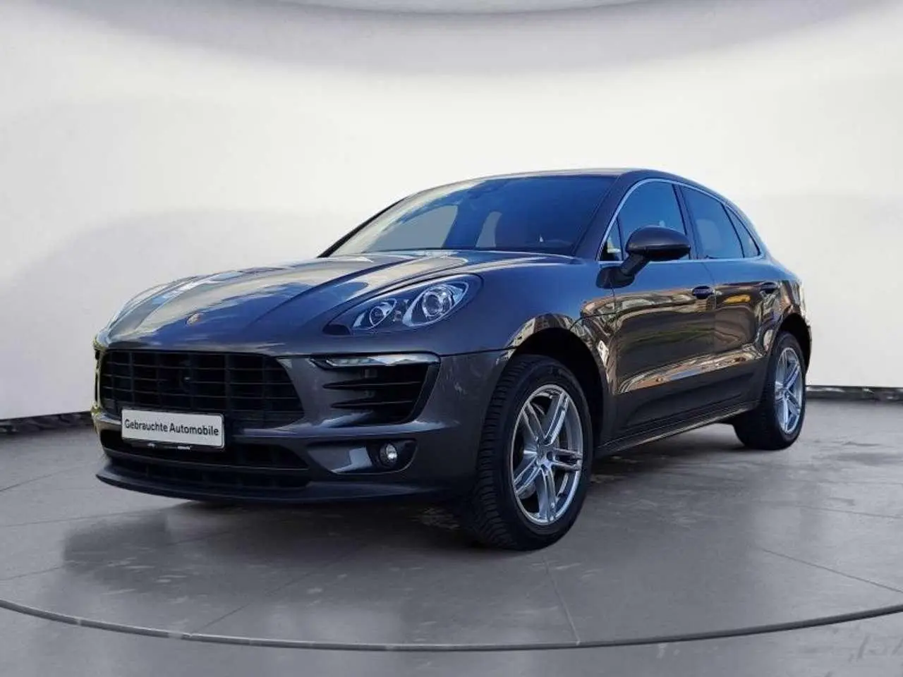 Photo 1 : Porsche Macan 2016 Essence