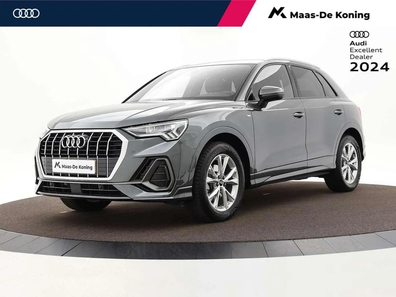 Photo 1 : Audi Q3 2022 Essence