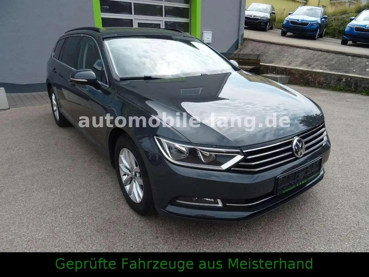 Photo 1 : Volkswagen Passat 2016 Petrol