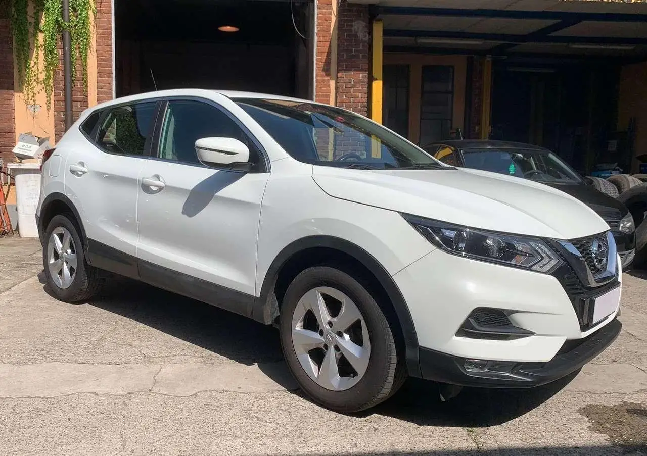 Photo 1 : Nissan Qashqai 2019 Essence