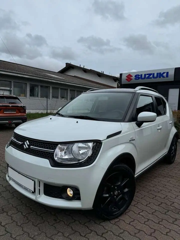 Photo 1 : Suzuki Ignis 2017 Petrol