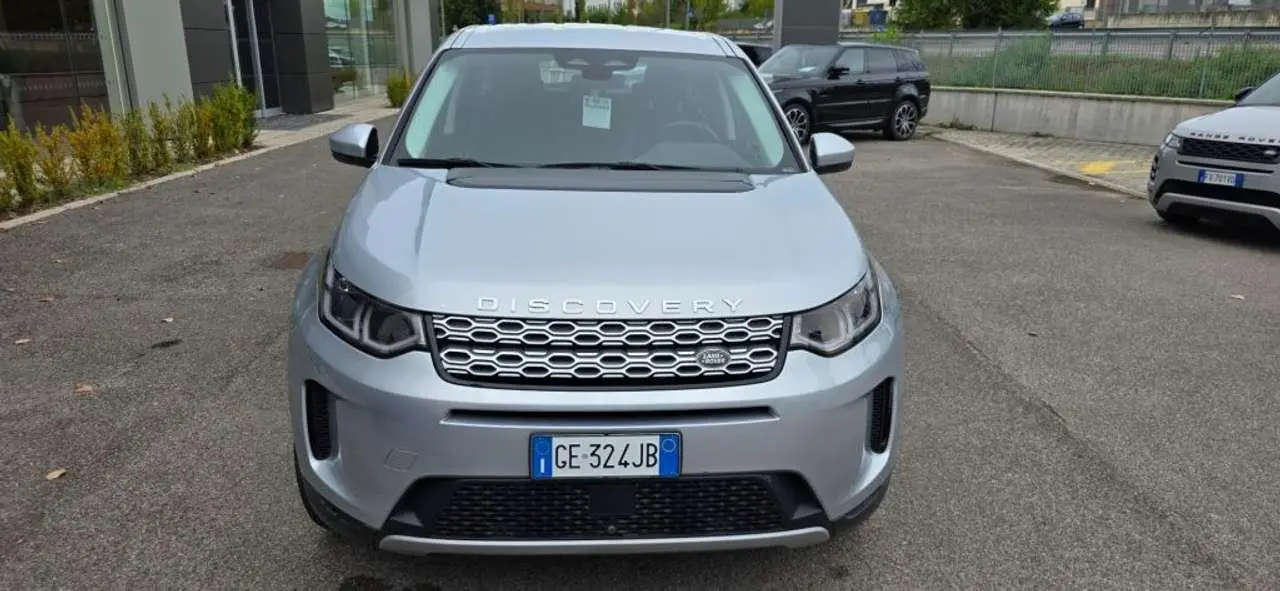 Photo 1 : Land Rover Discovery 2021 Hybride