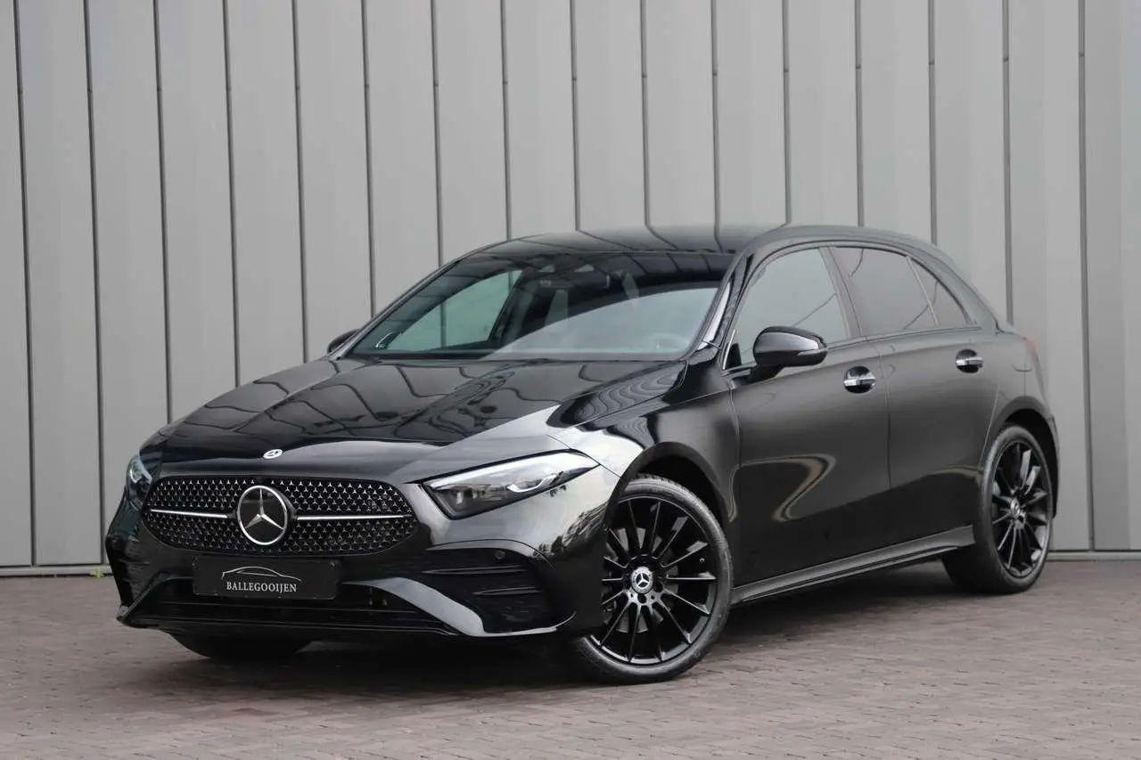 Photo 1 : Mercedes-benz Classe A 2023 Hybride