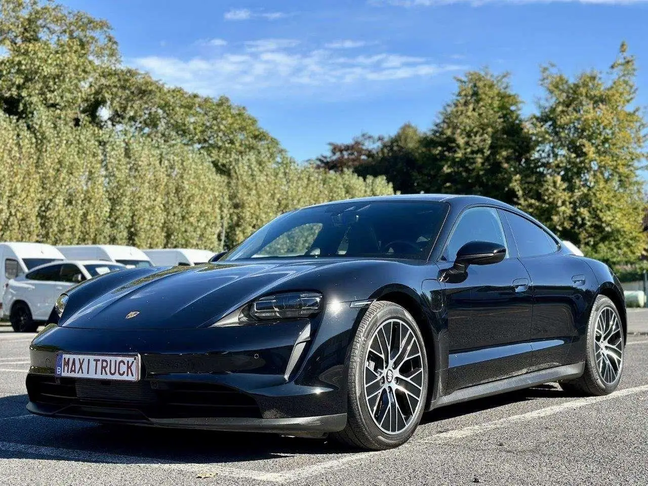 Photo 1 : Porsche Taycan 2021 Électrique