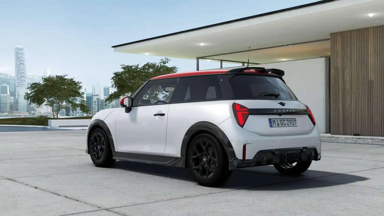 Photo 1 : Mini John Cooper Works 2024 Essence