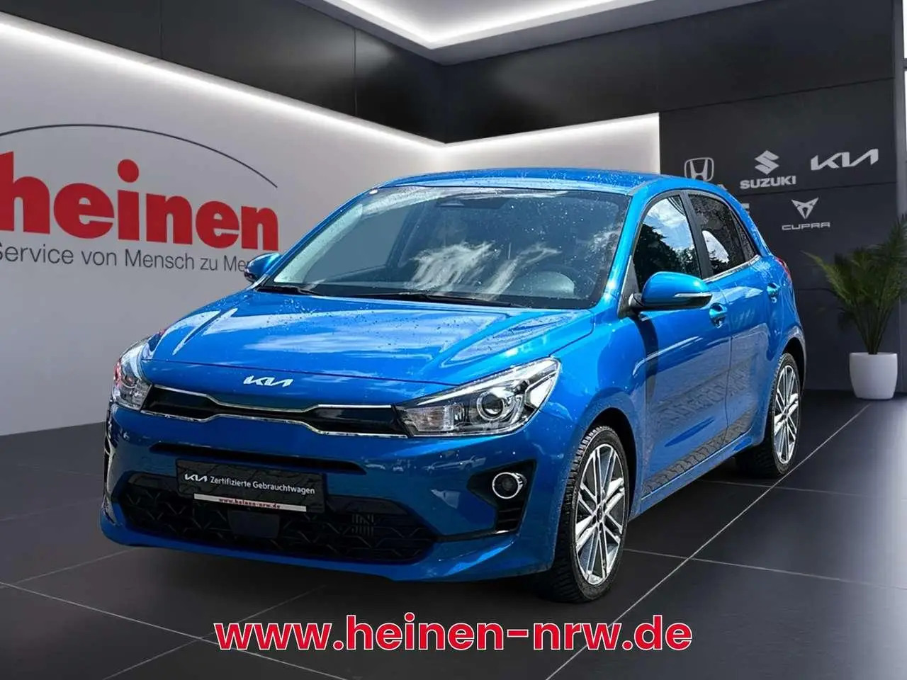 Photo 1 : Kia Rio 2023 Essence