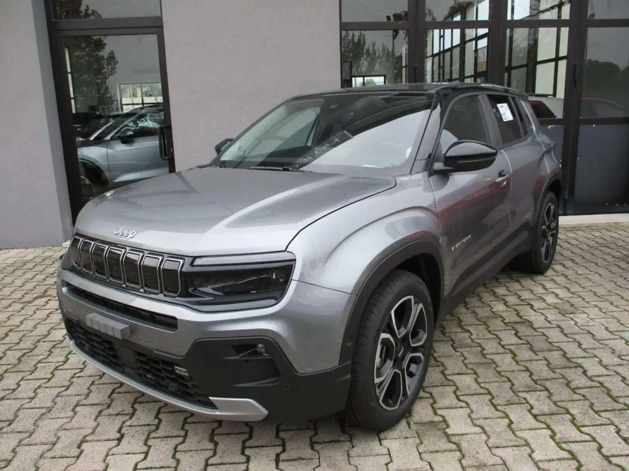 Photo 1 : Jeep Avenger 2024 Essence