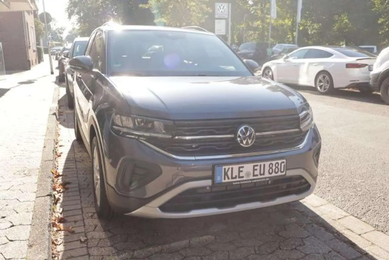 Photo 1 : Volkswagen T-cross 2024 Petrol