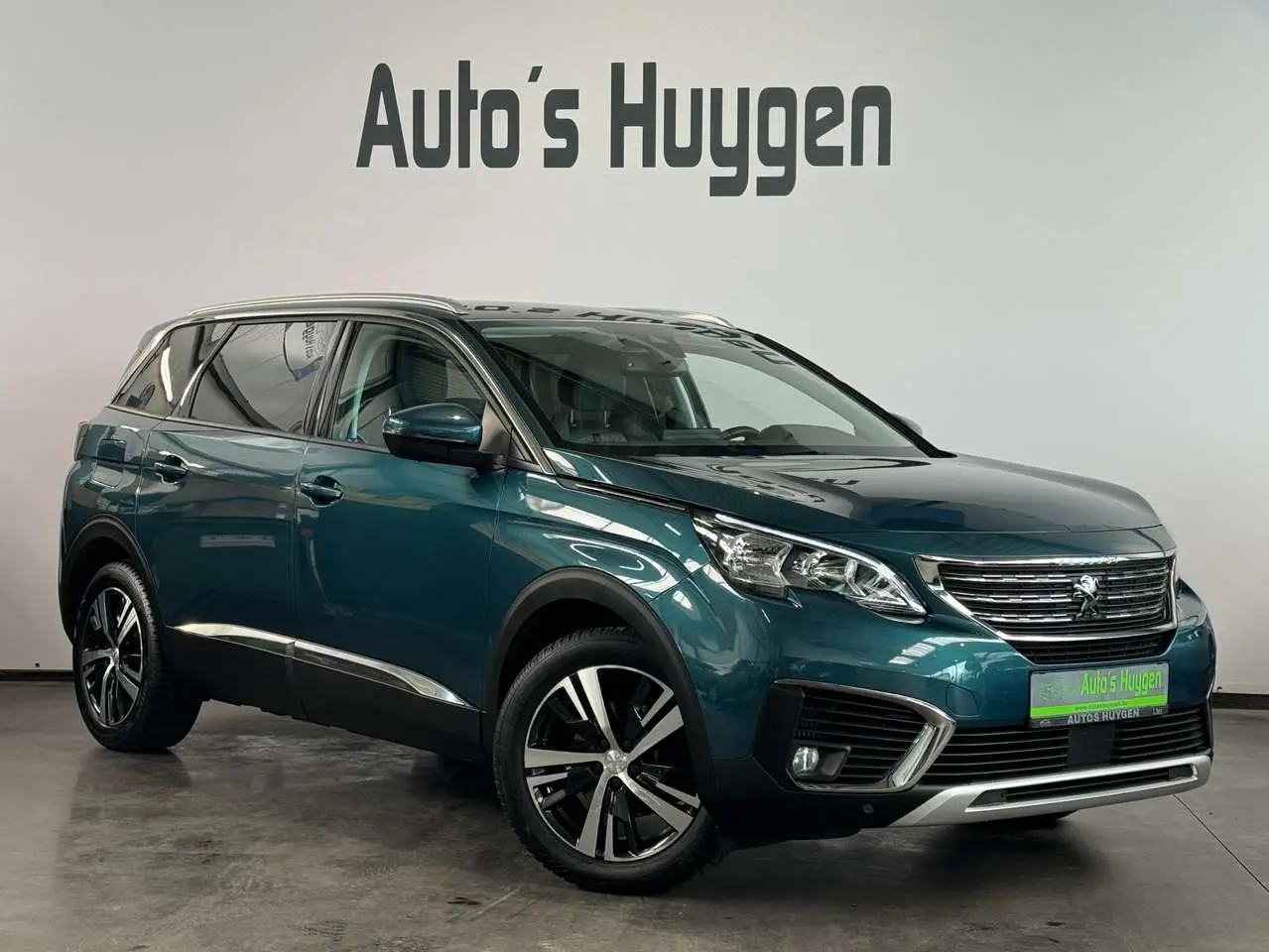 Photo 1 : Peugeot 5008 2019 Petrol