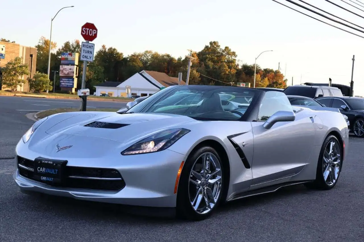 Photo 1 : Chevrolet Corvette 2017 Petrol