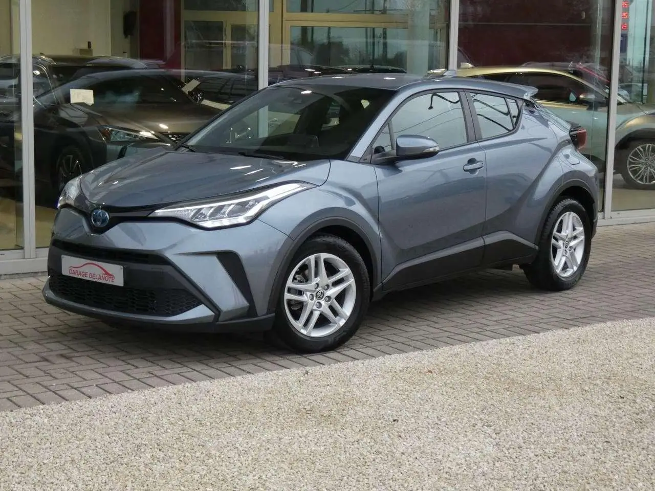 Photo 1 : Toyota C-hr 2023 Hybrid