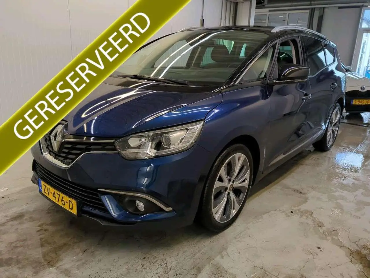 Photo 1 : Renault Grand Scenic 2019 Essence