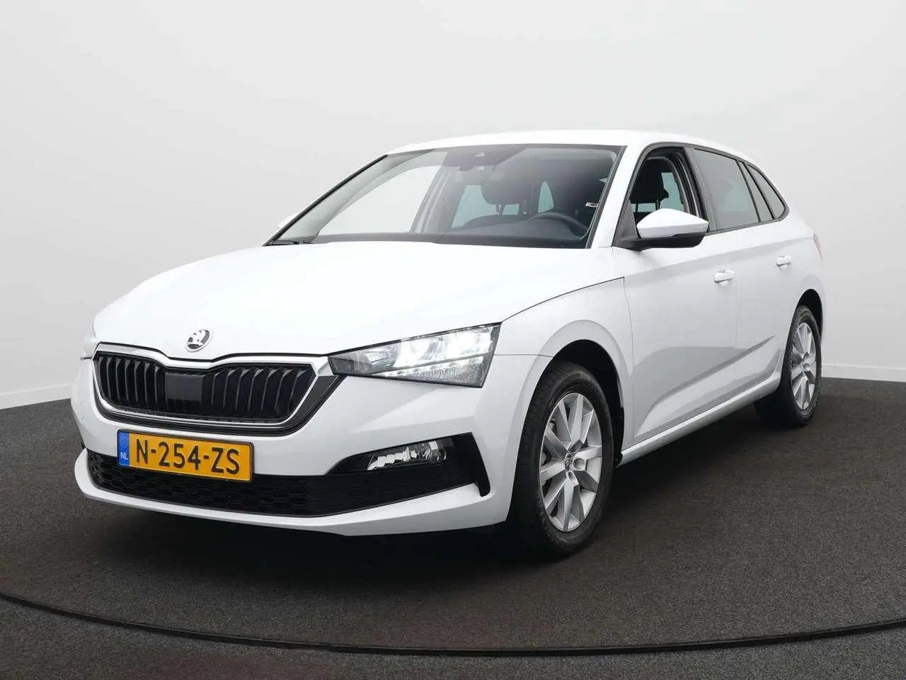 Photo 1 : Skoda Scala 2022 Essence