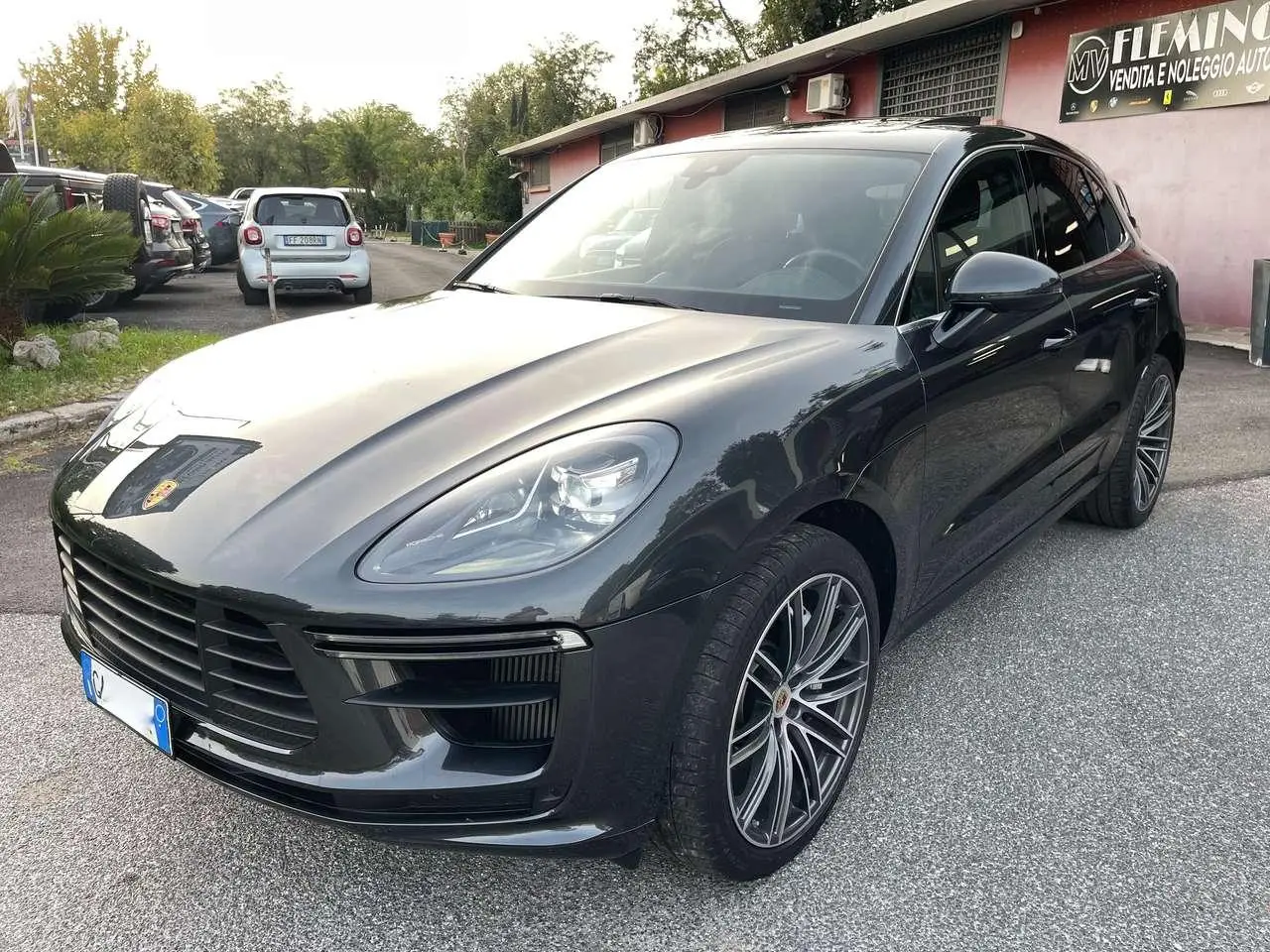 Photo 1 : Porsche Macan 2020 Essence