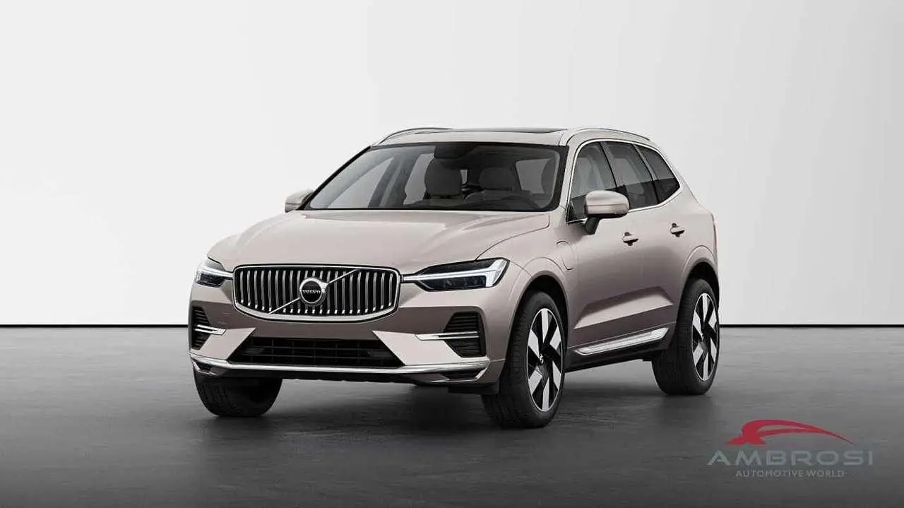 Photo 1 : Volvo Xc60 2024 Hybrid