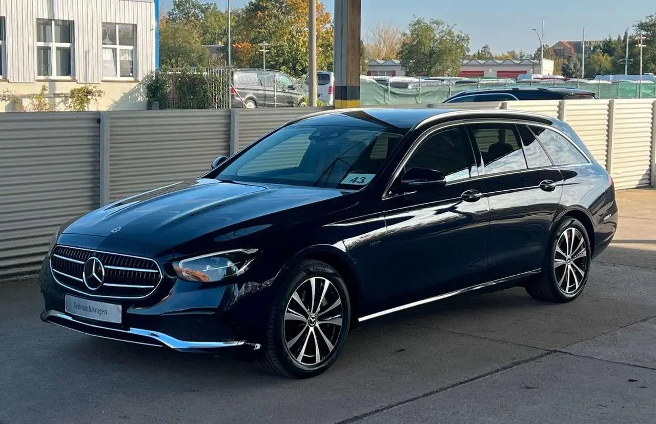 Photo 1 : Mercedes-benz Classe E 2021 Hybrid