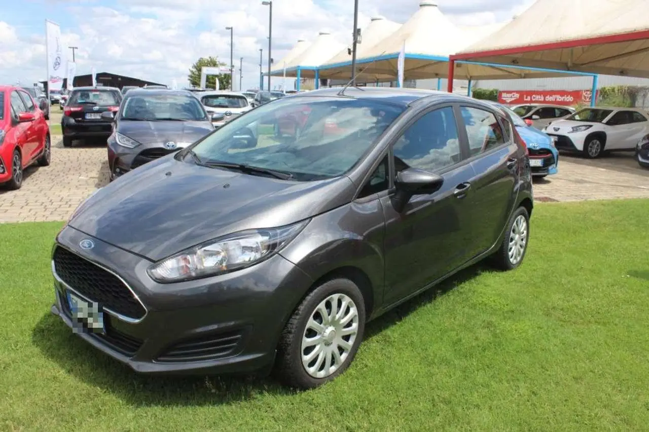 Photo 1 : Ford Fiesta 2017 LPG