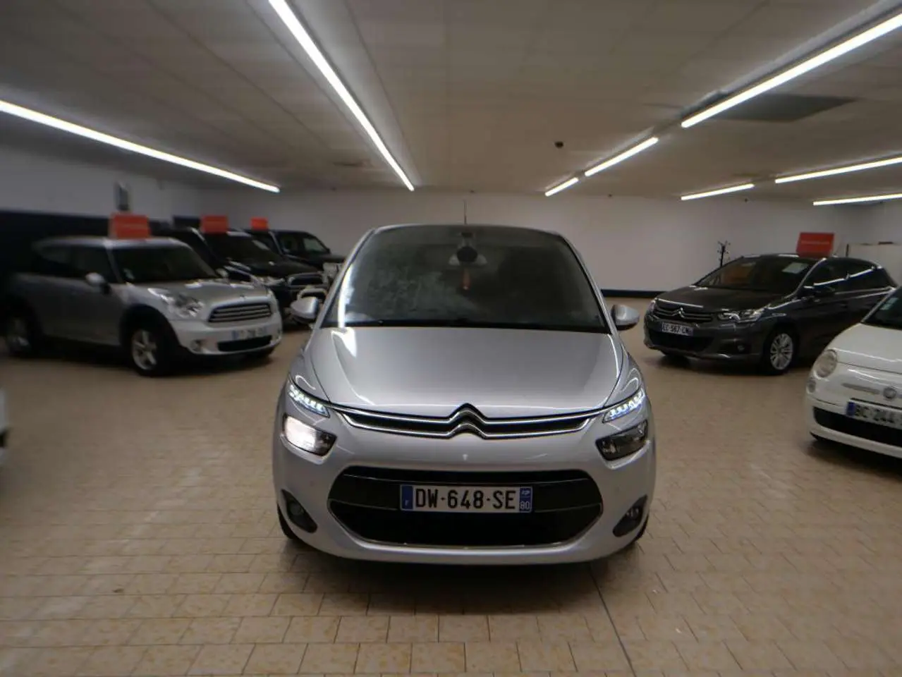 Photo 1 : Citroen C4 2015 Petrol