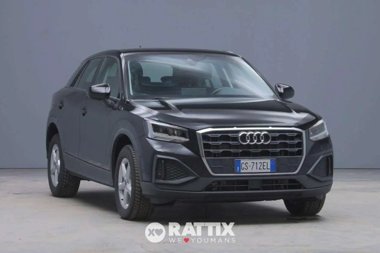 Photo 1 : Audi Q2 2023 Diesel