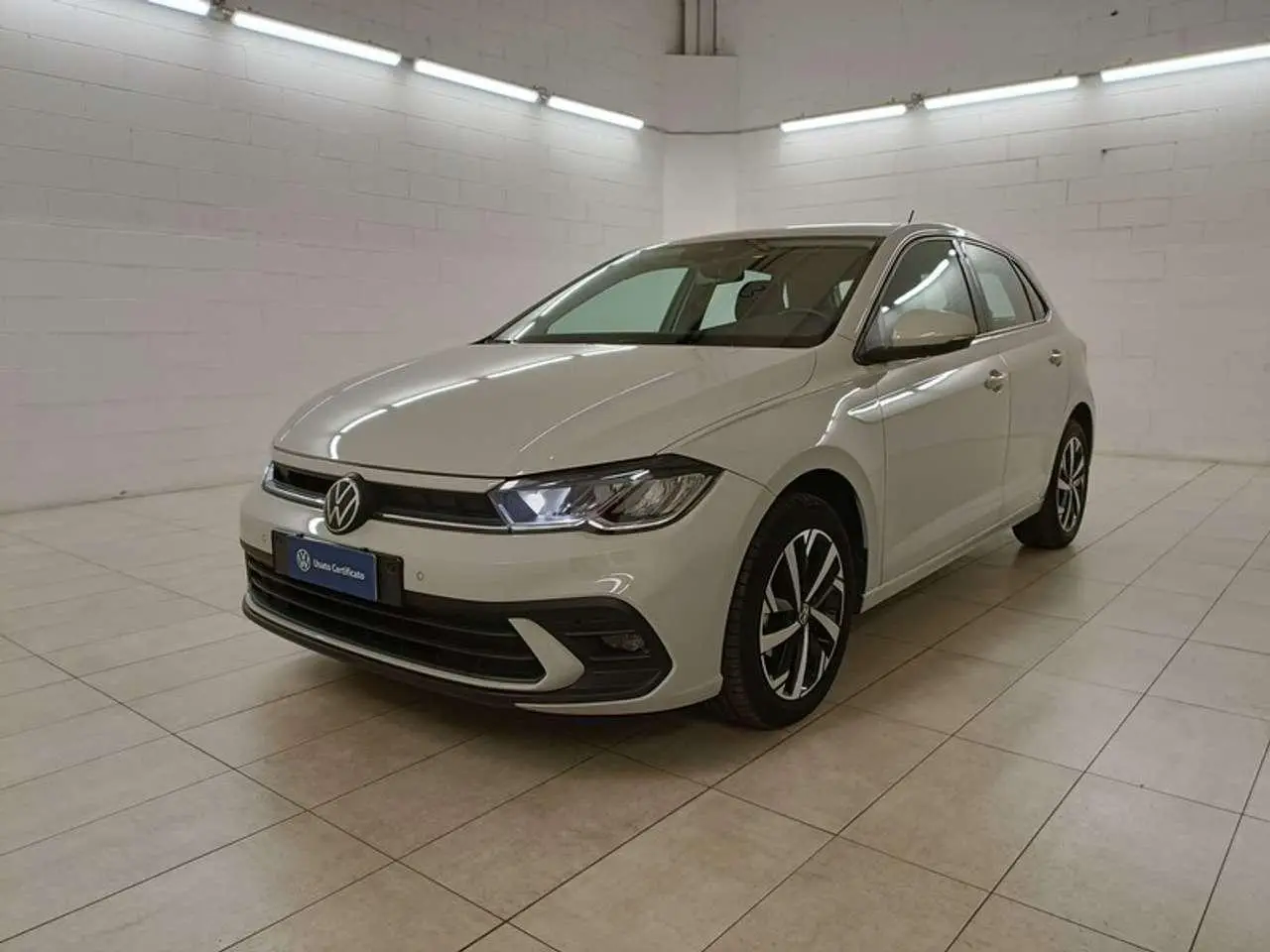 Photo 1 : Volkswagen Polo 2021 Essence