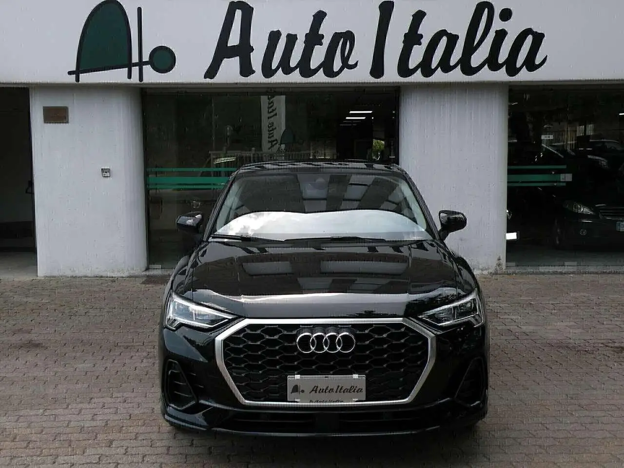 Photo 1 : Audi Q3 2021 Diesel