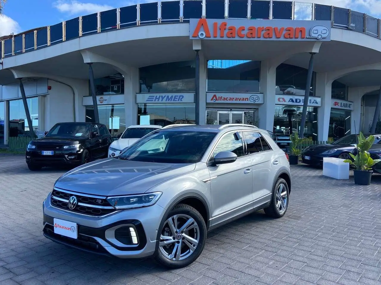 Photo 1 : Volkswagen T-roc 2023 Petrol