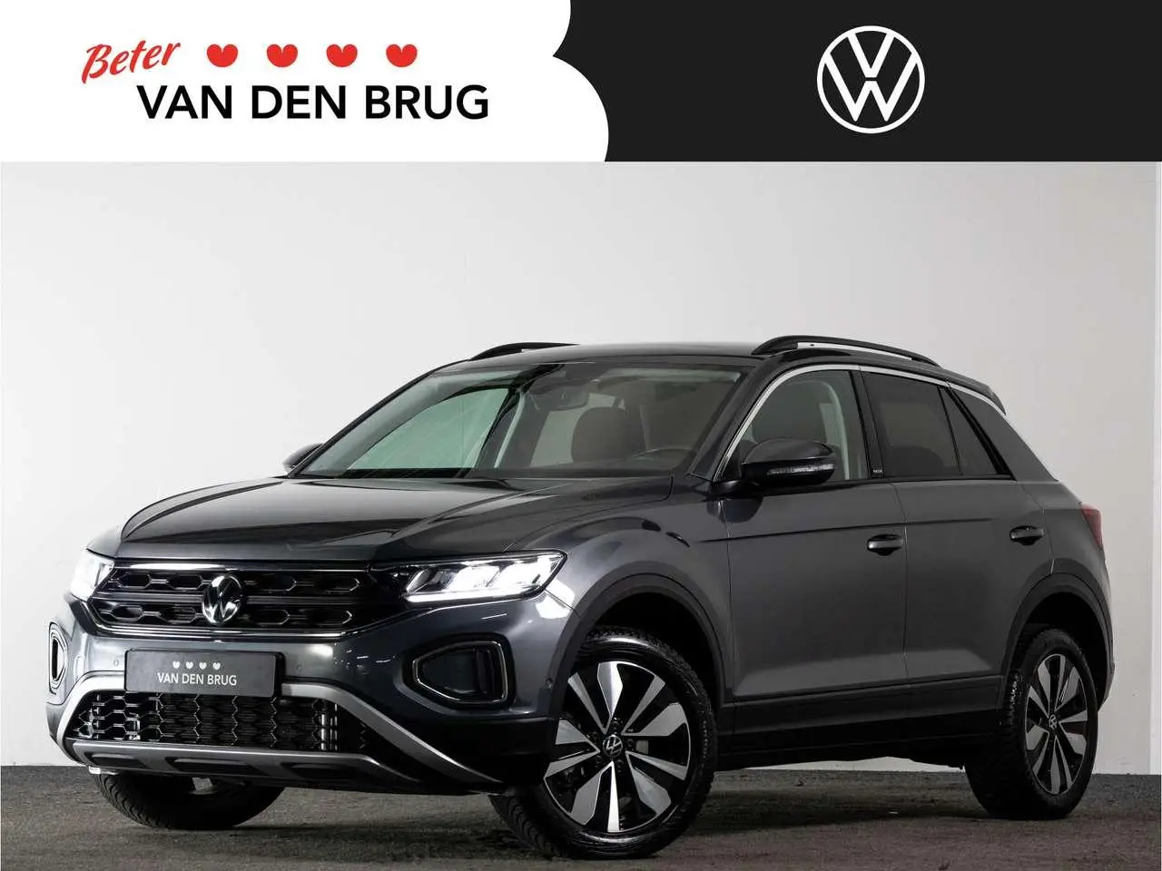 Photo 1 : Volkswagen T-roc 2024 Essence