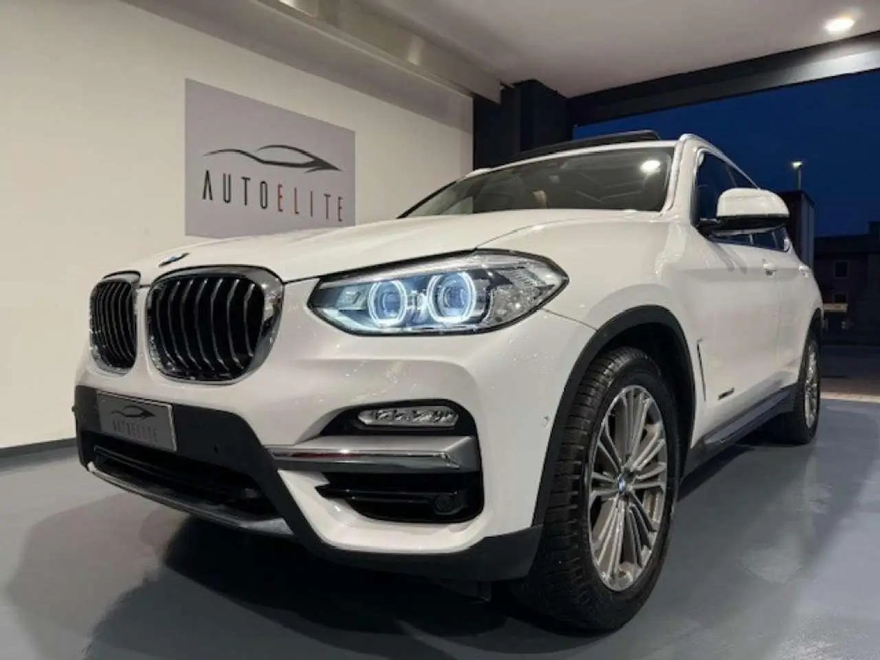 Photo 1 : Bmw X3 2018 Diesel