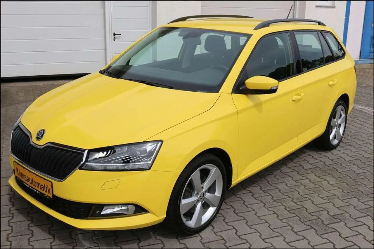 Photo 1 : Skoda Fabia 2019 Essence