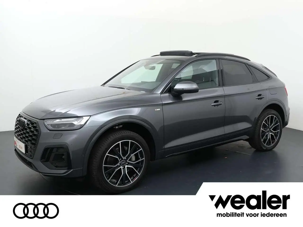 Photo 1 : Audi Q5 2023 Hybride