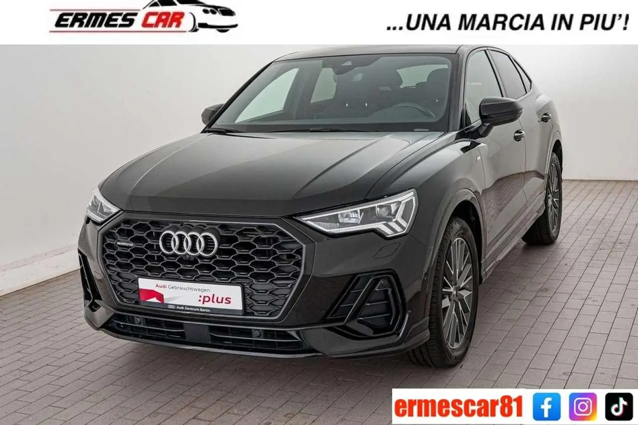 Photo 1 : Audi Q3 2020 Petrol