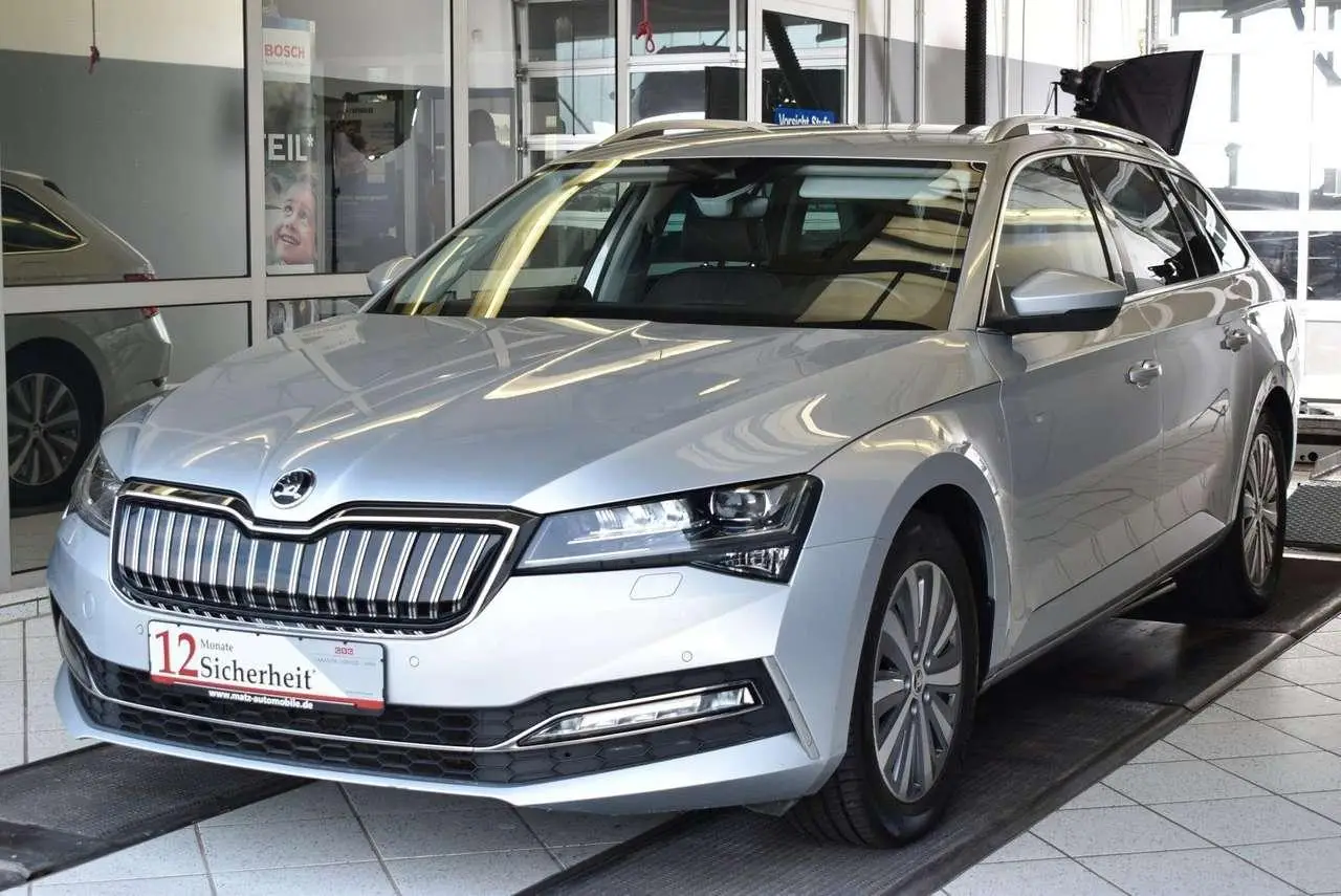 Photo 1 : Skoda Superb 2021 Hybrid