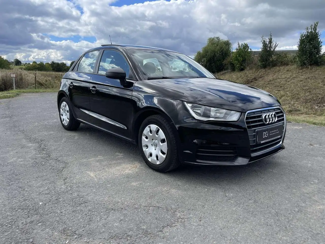 Photo 1 : Audi A1 2018 Essence