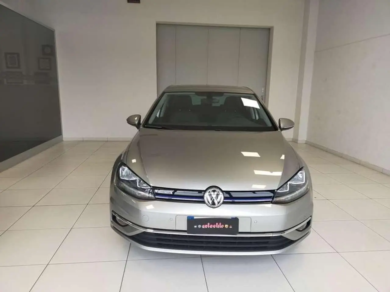 Photo 1 : Volkswagen Golf 2018 Autres