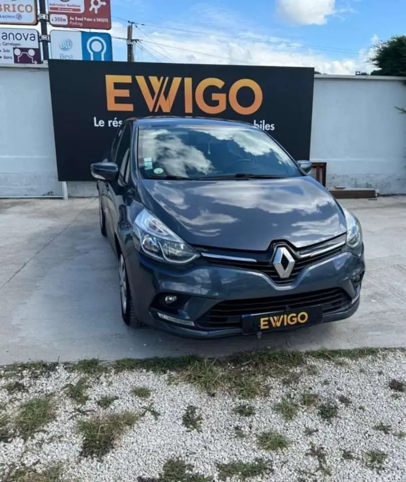 Photo 1 : Renault Clio 2017 Diesel