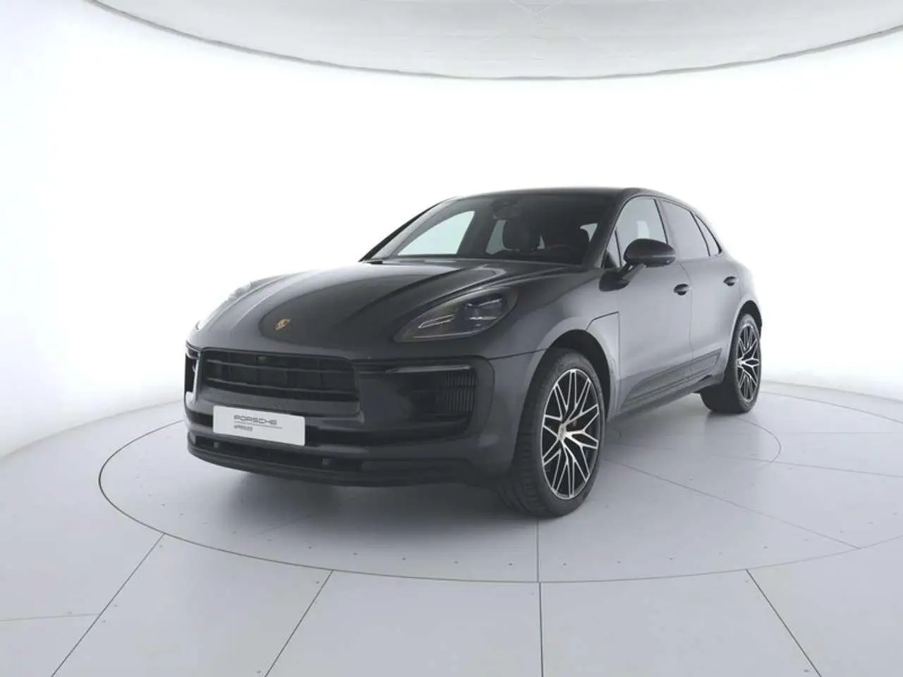 Photo 1 : Porsche Macan 2022 Essence