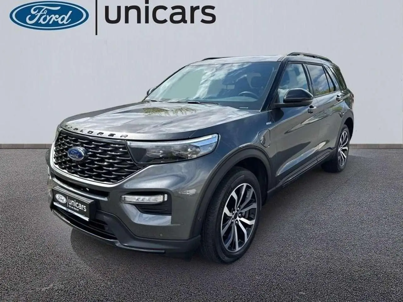 Photo 1 : Ford Explorer 2020 Non renseigné