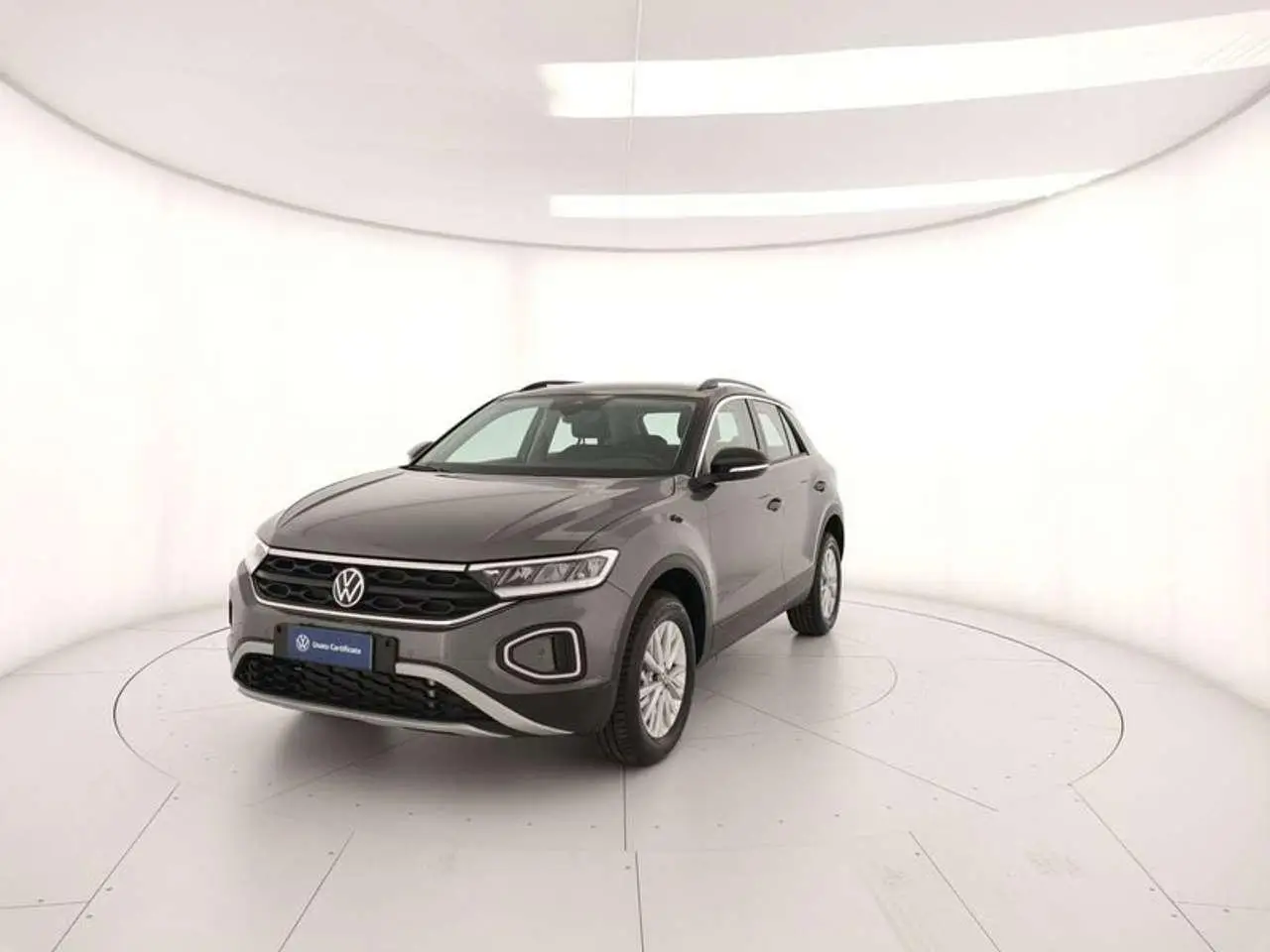 Photo 1 : Volkswagen T-roc 2024 Petrol