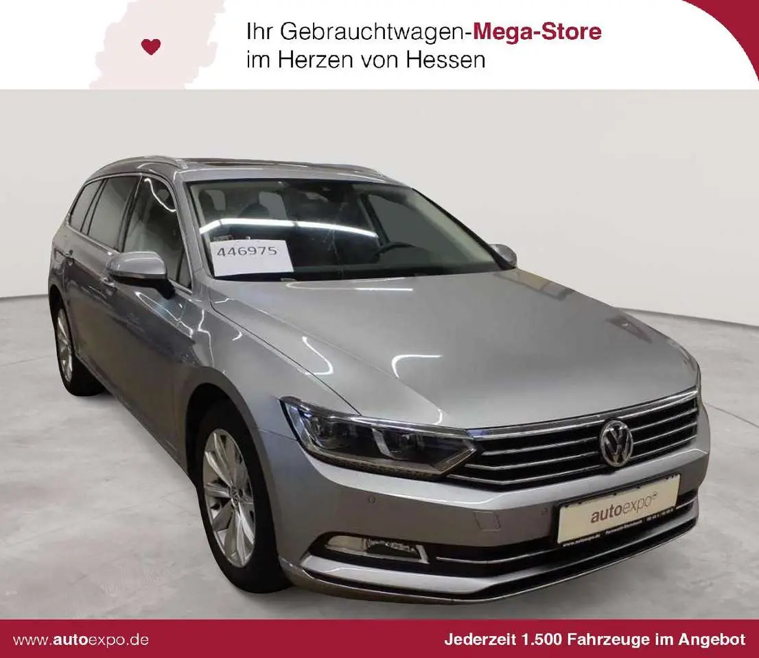 Photo 1 : Volkswagen Passat 2019 Essence