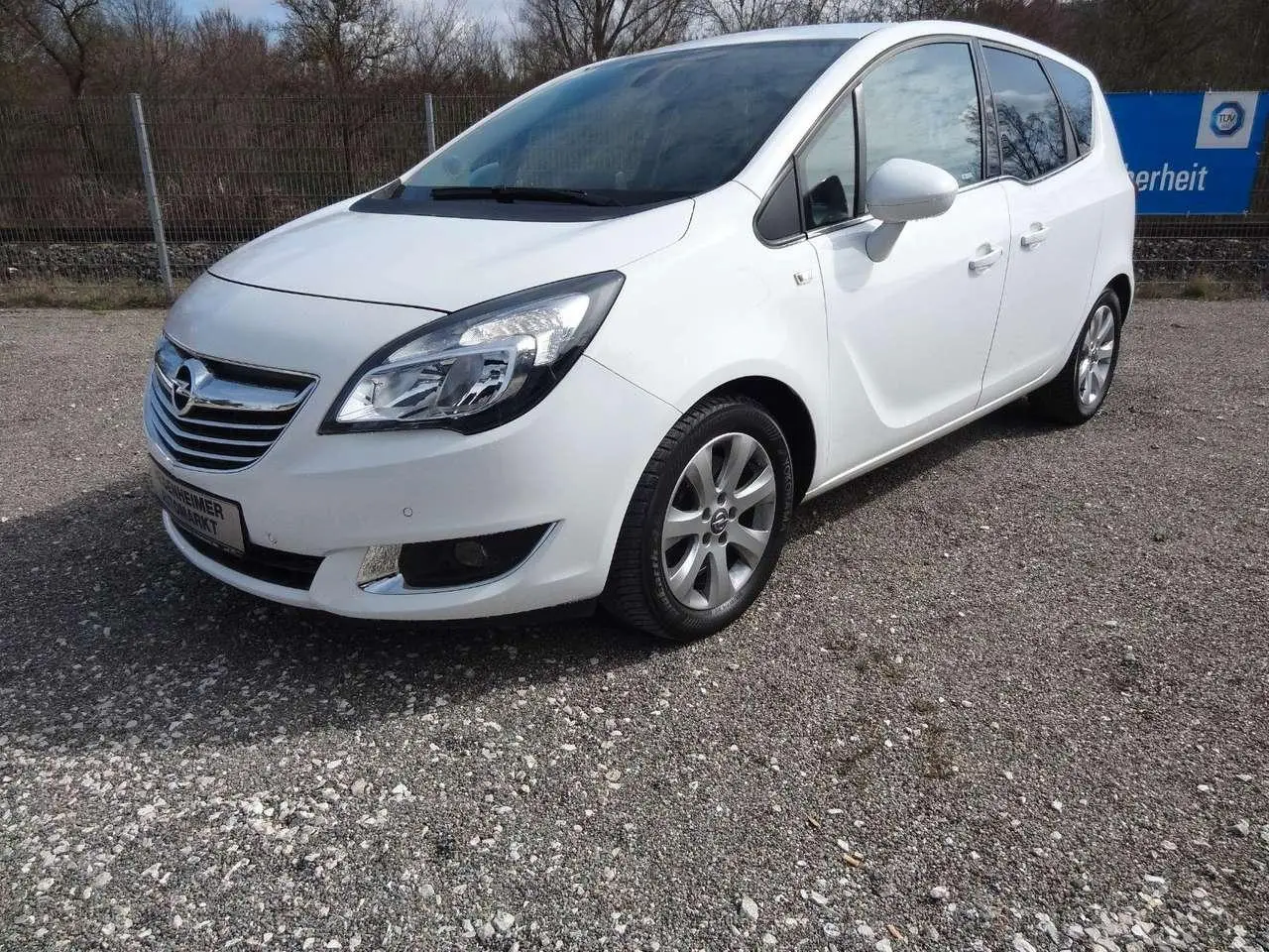 Photo 1 : Opel Meriva 2016 Essence