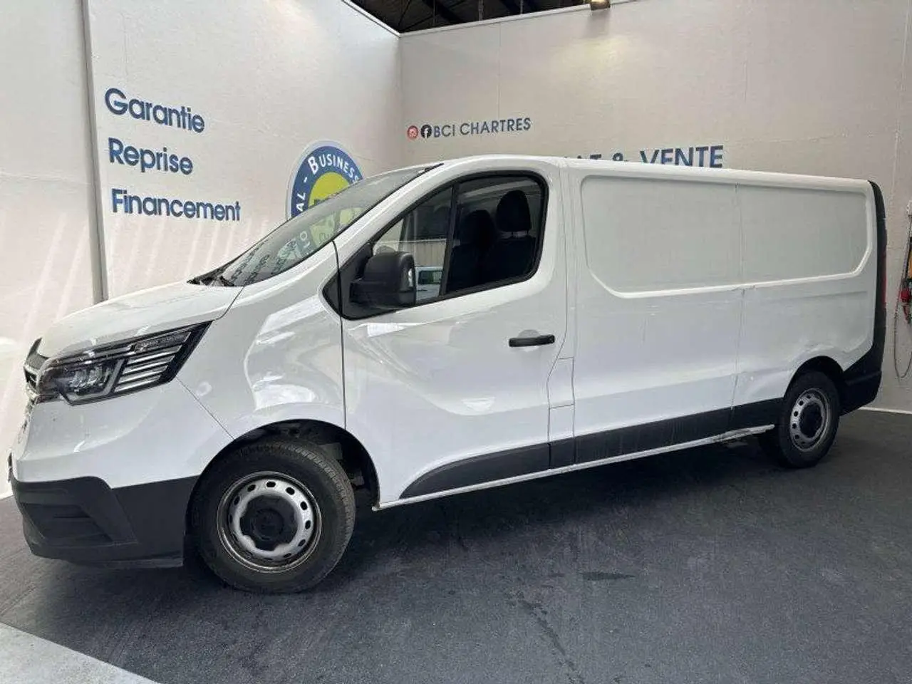 Photo 1 : Renault Trafic 2022 Diesel