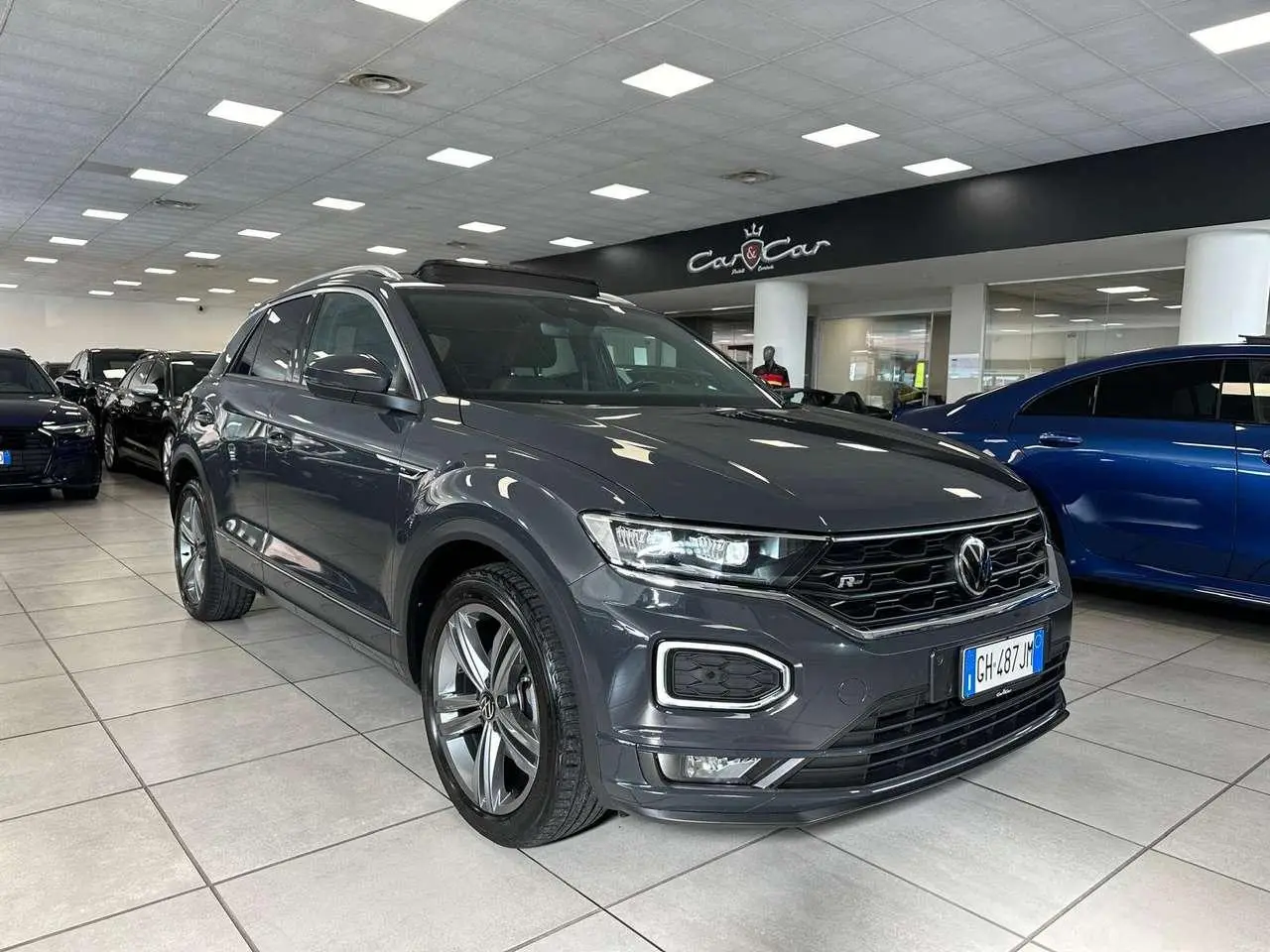 Photo 1 : Volkswagen T-roc 2021 Essence