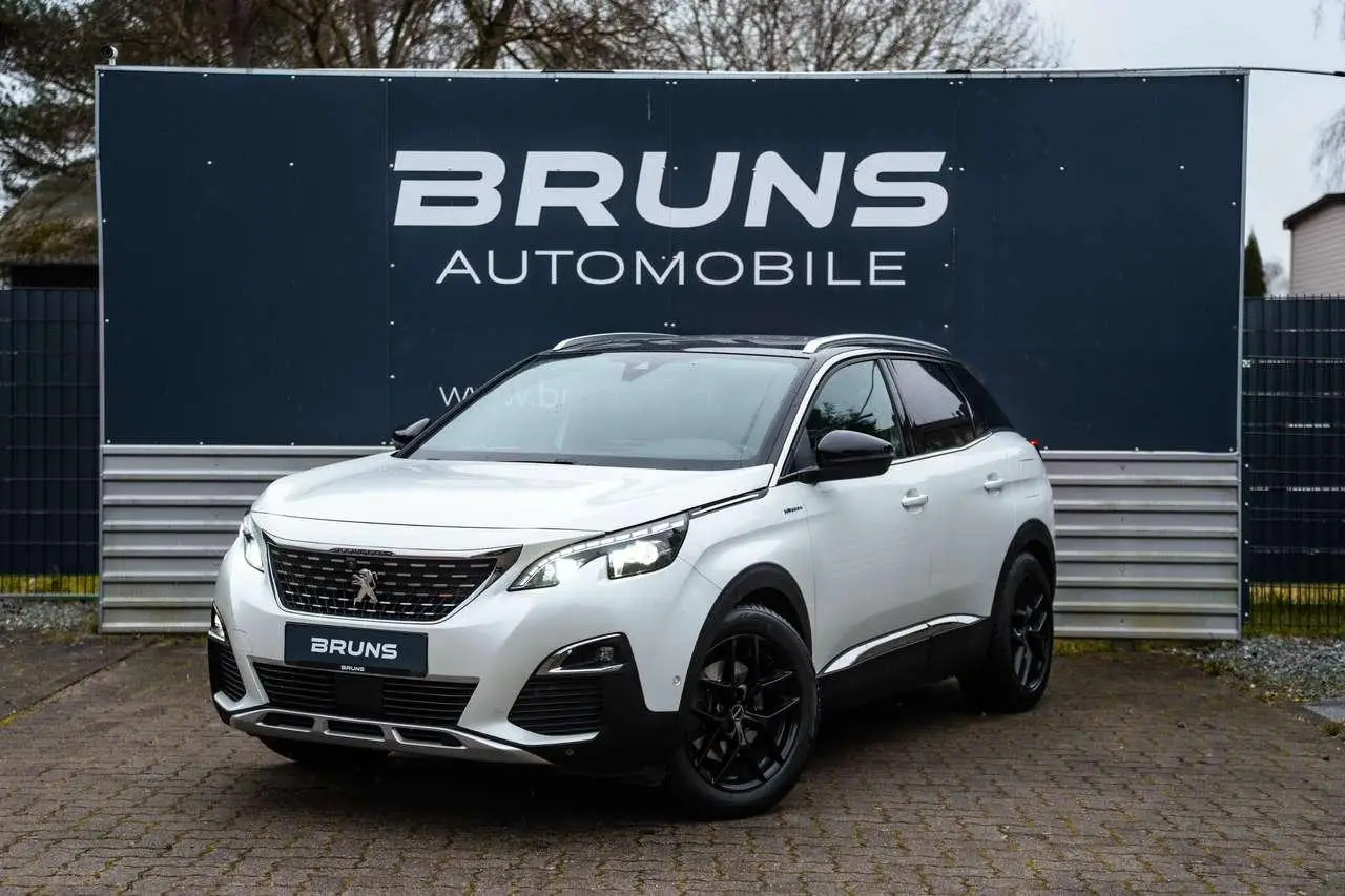 Photo 1 : Peugeot 3008 2020 Hybride