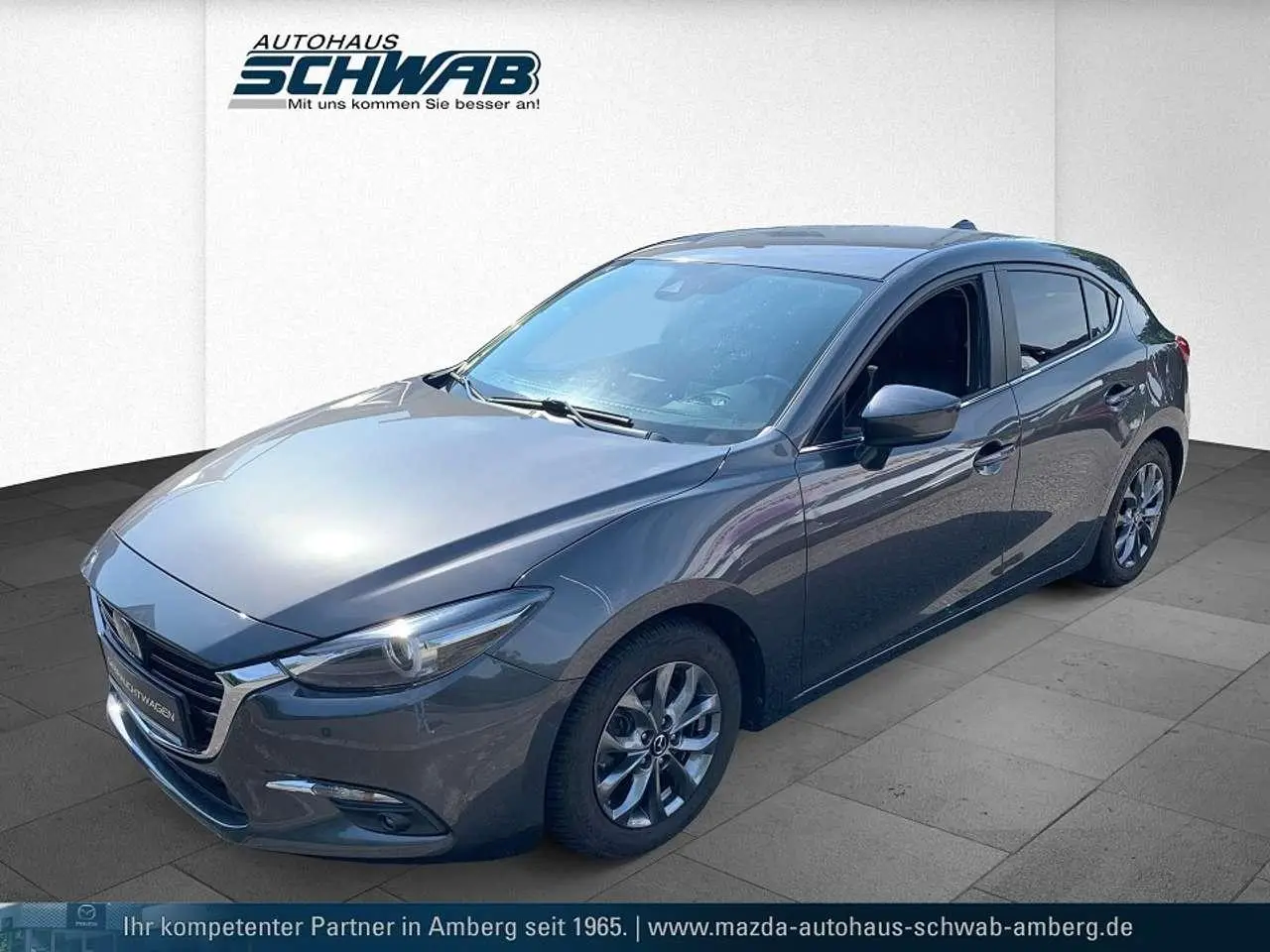 Photo 1 : Mazda 3 2017 Petrol