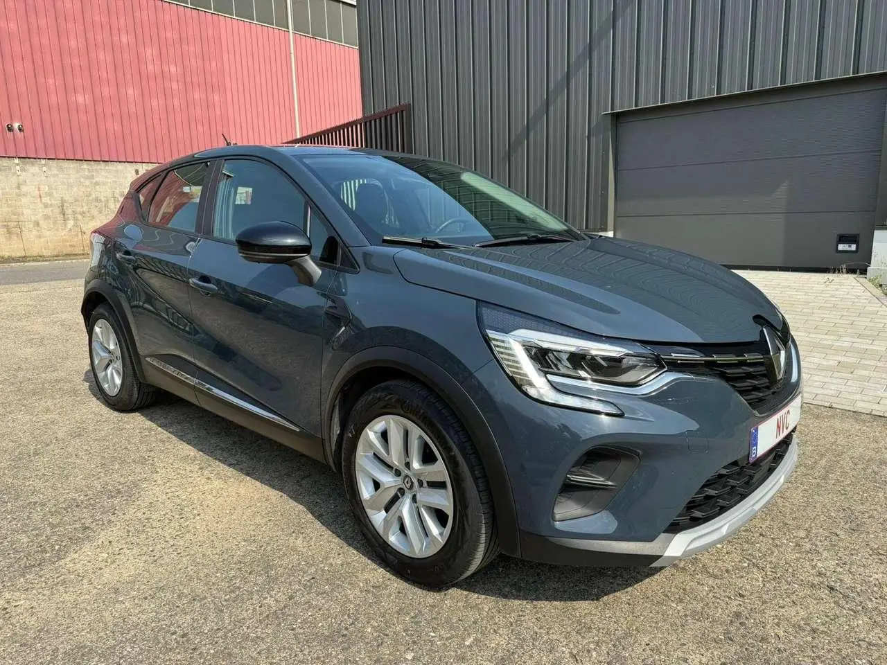 Photo 1 : Renault Captur 2020 Essence