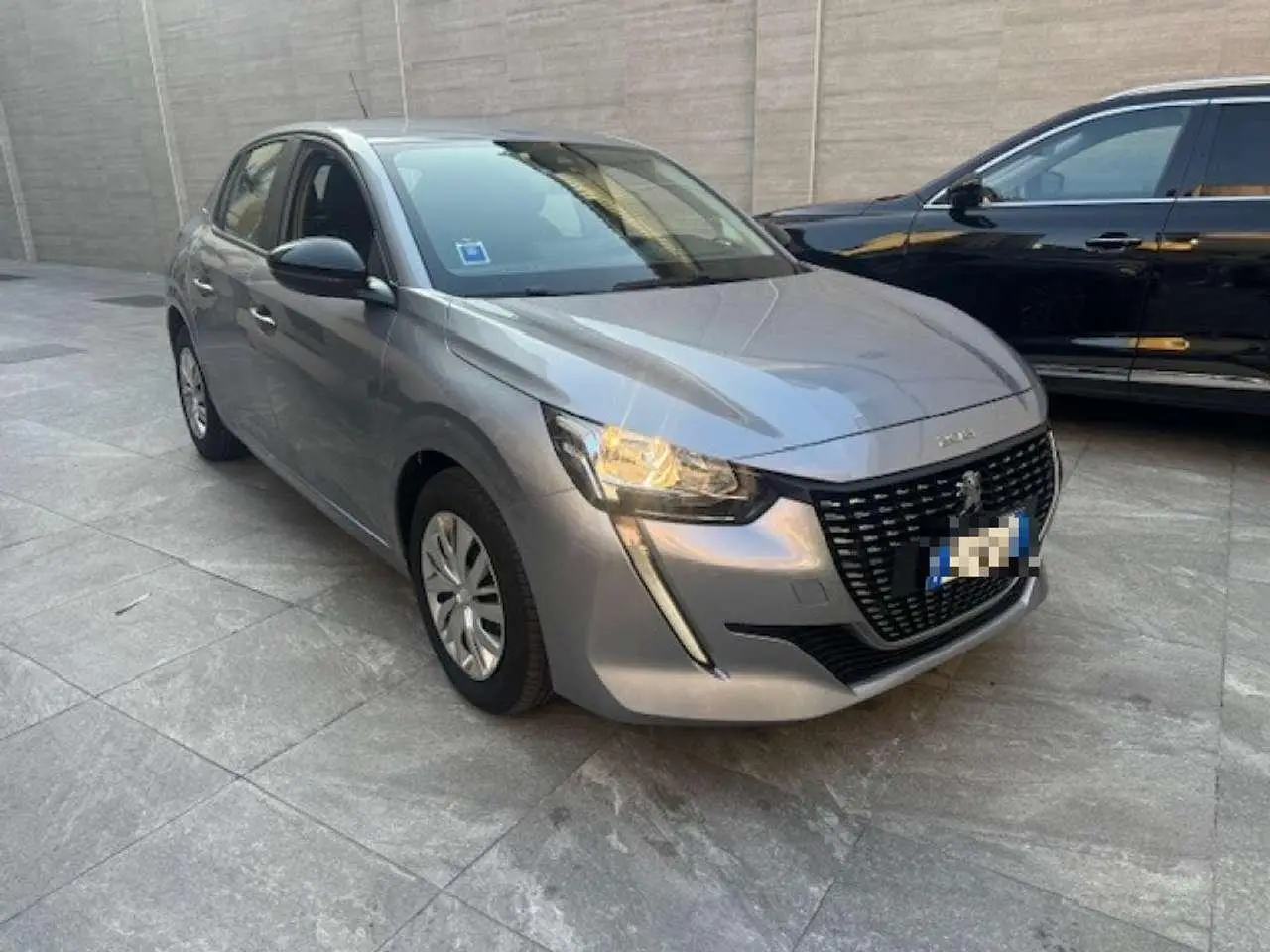 Photo 1 : Peugeot 208 2022 Diesel