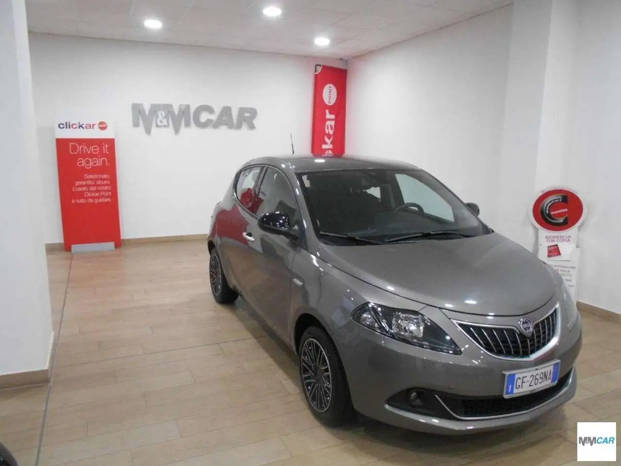 Photo 1 : Lancia Ypsilon 2021 Hybrid