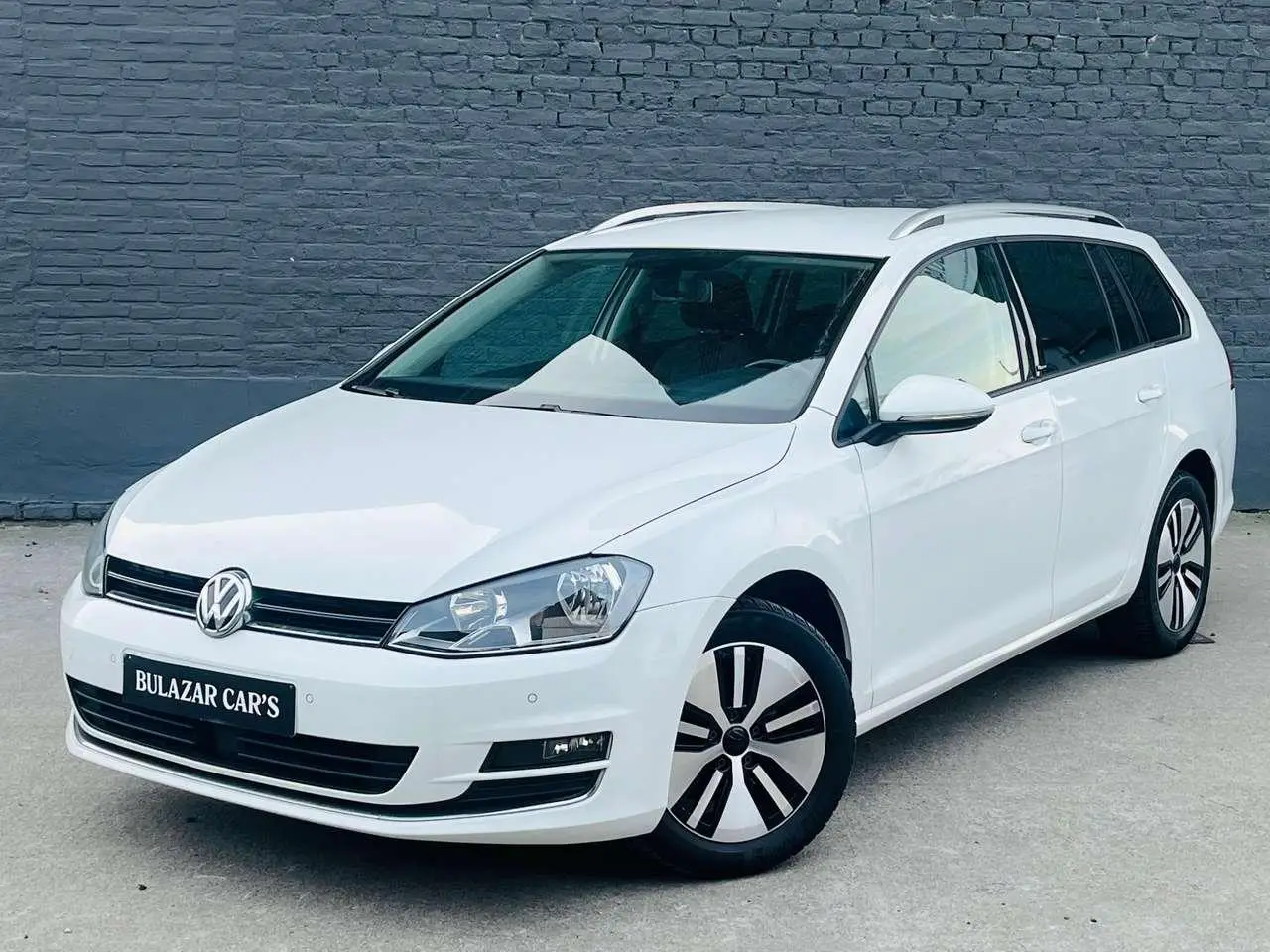 Photo 1 : Volkswagen Golf 2016 Essence