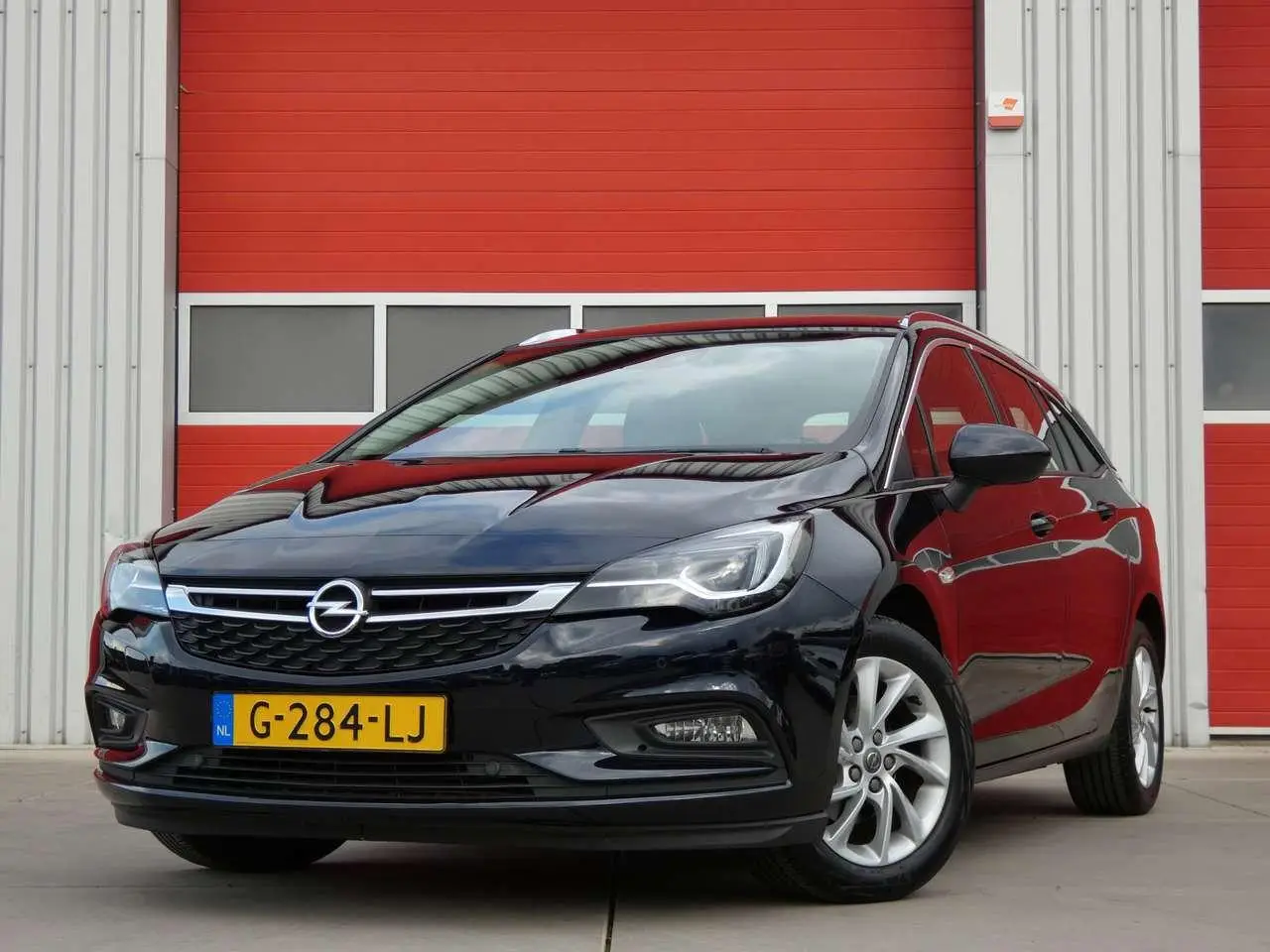 Photo 1 : Opel Astra 2019 Essence